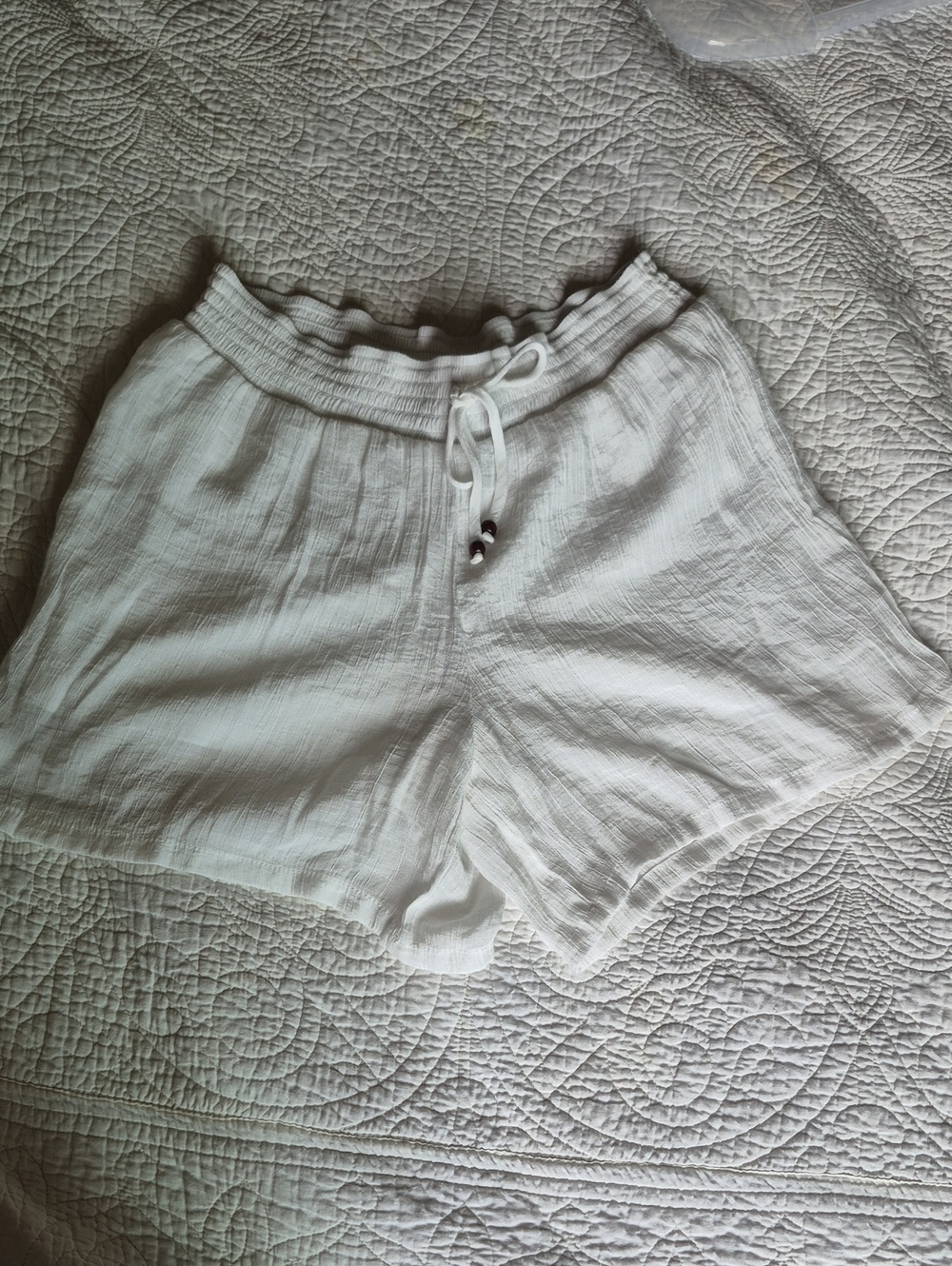 Apt. 9 White Elastic-Waist Drawstring Shorts